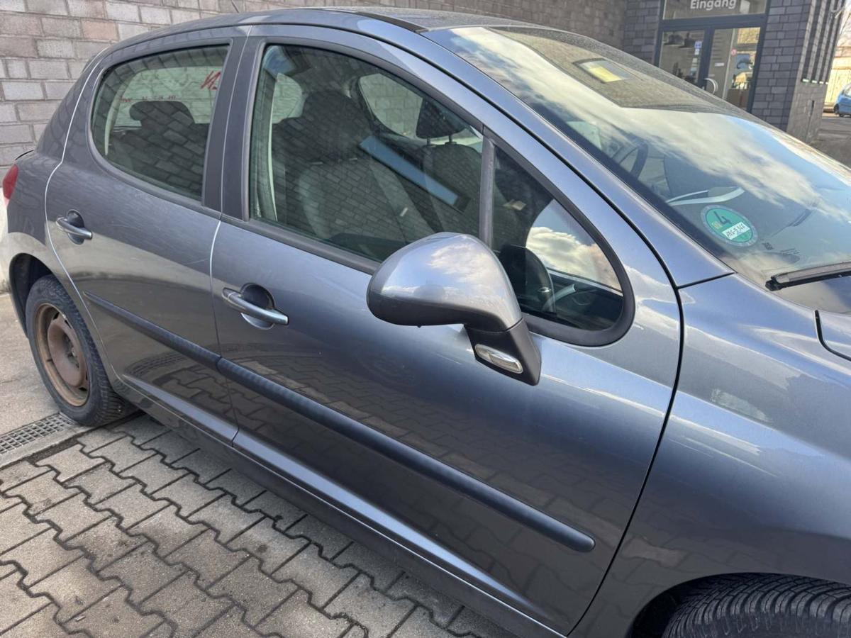 Peugeot 207 original T&uuml;r vorn rechts KTH Thorium Grau 5-T&uuml;rer Rohbau Bj.2010